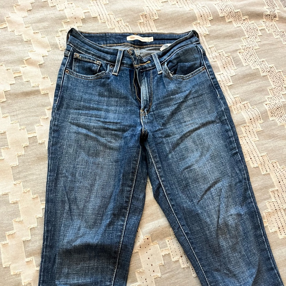 Levi’s 721 high-rise skinny jeans